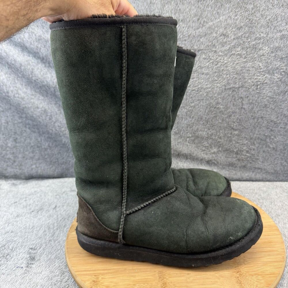 UGG Boots Womens Size 8 Green Suede Classic Tall Shearling Mid Calf Winter 5815